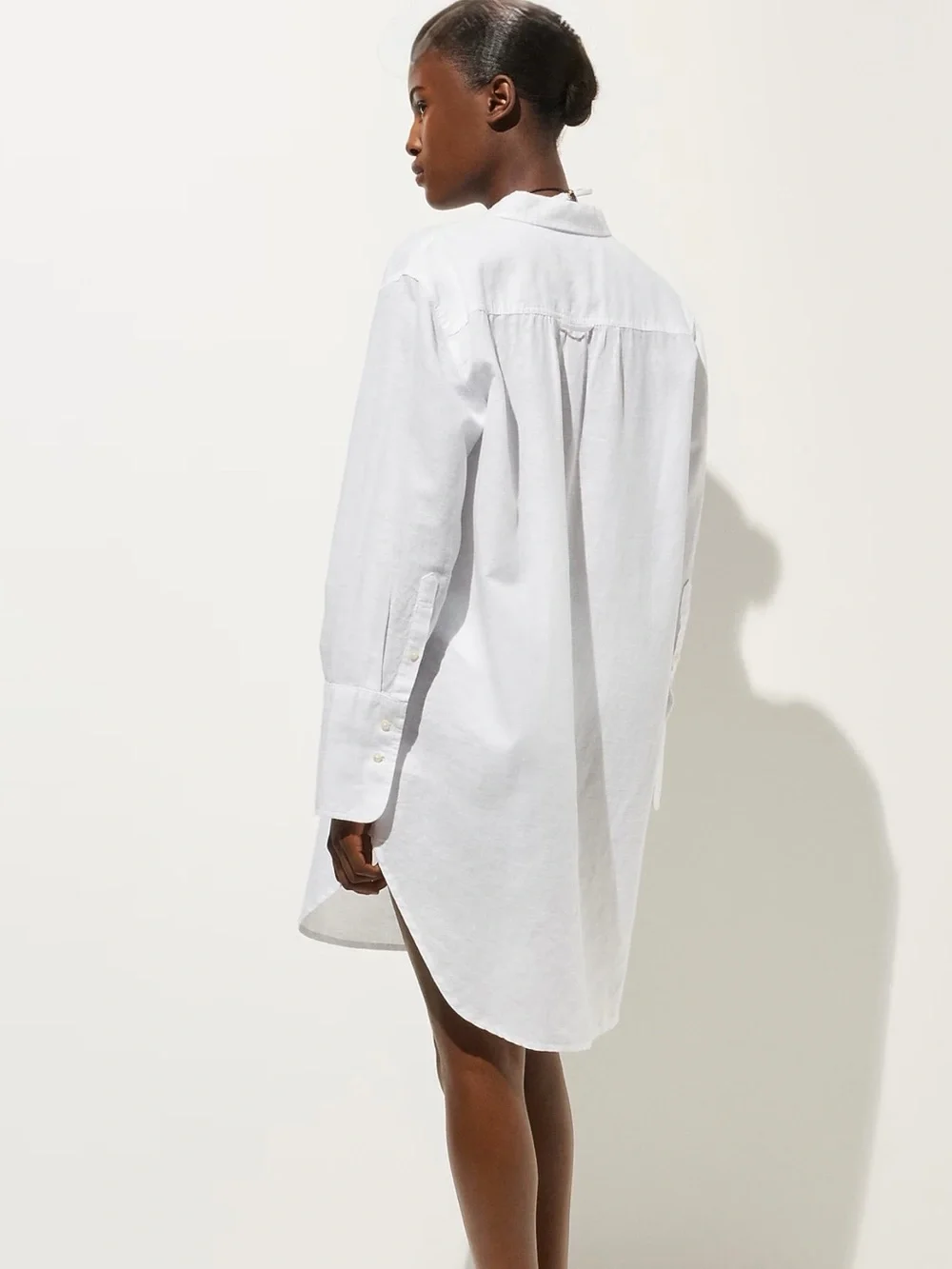 Women’s White Linen Blend Beach Shirt Cover-Up